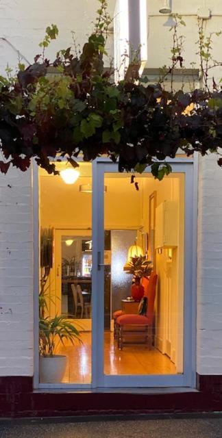 The Barkly Bistro Bar & Accommodation Ararat Exterior foto